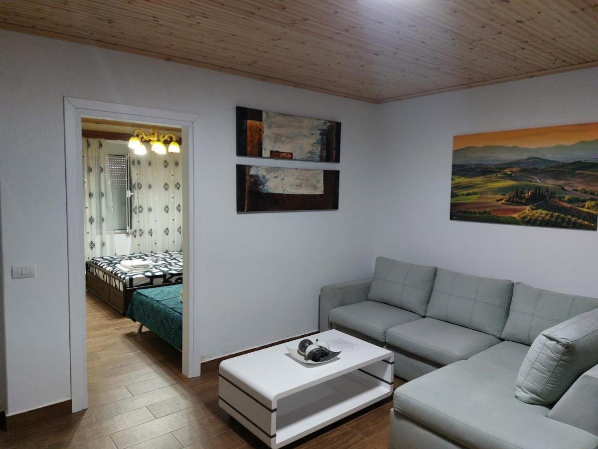 Herta Apartment Berat Exteriér fotografie