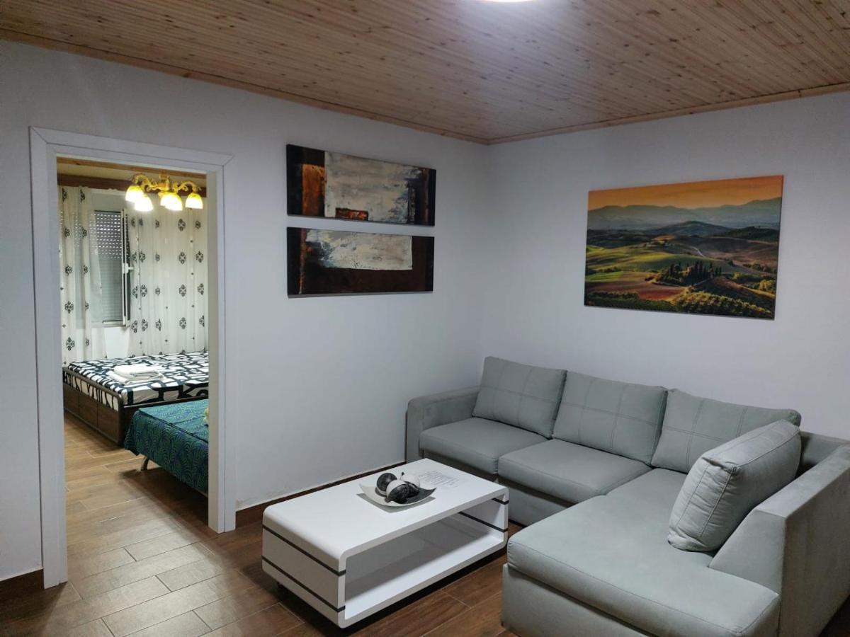 Herta Apartment Berat Exteriér fotografie